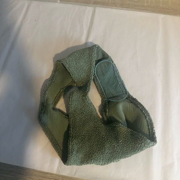 ASOS scrunch bikini set - Size Small - Picture 6 of 7